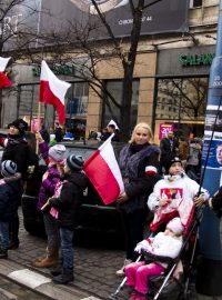 Mše, průvody i běžecké závody. Polsko slaví Den nezávislosti