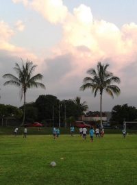 V Alajuele se trénuje až do soumraku