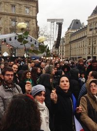 Pieta za oběti loňských teroristických útoků v Paříži