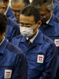 Minutou ticha si havárii ve Fukušimě připomněli i zaměstnanci firmy TEPCO, které jaderná elektrárna patří