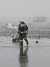 Na jihu Ruska havarovalo dubajské letadlo. Nehodu nepřežilo 62 lidí