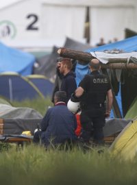 Přípravy na postupnou evakuaci migrantů z provizorního uprchlického tábora u Idomeni