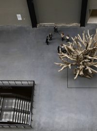 Interiér nové budovy Tate Modern Gallery v Londýně
