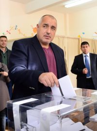 Bulharsko volí prezidenta. Hlasoval i premiér Bojka Borisov