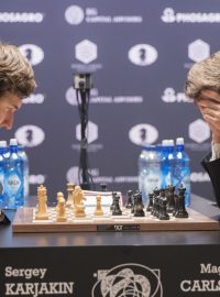 Magnus Carlsen, mistr světa v šachu, během finálové partie