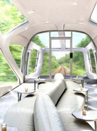 Luxusní japonský vlak Shiki-Shima má dva vyhlídkové prosklené vagony umístěné vepředu a vzadu, kde se cestující mohou pokochat japonskou krajinou