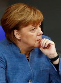 Německá kancléřka Angela Merkelová (CDU/CSU) a šéf sociálních demokratů Martin Schulz (SPD)