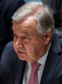 Generální tajemník OSN António Guterres vyzývá na zasedání Rady bezpečnosti OSN ke zdrženlivosti po íránském útoku na Izrael