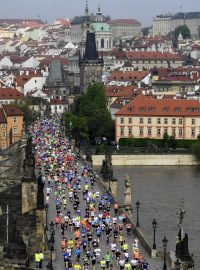 Karlův most a Pražský mezinárodní maraton