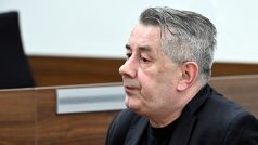 Bývalý ředitel společnosti Krajská zdravotní Petr Malý, který je jedním z obviněných v kauze manipulování nemocničních zakázek v Ústí nad Labem a Jihlavě, byl propuštěn z vazby