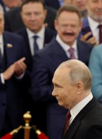 Vladimir Putin se popáté stal ruským prezidentem